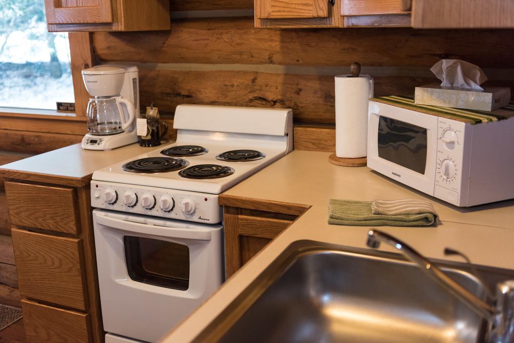 Western Pleasure Guest Ranch Sandpoint Exterior foto