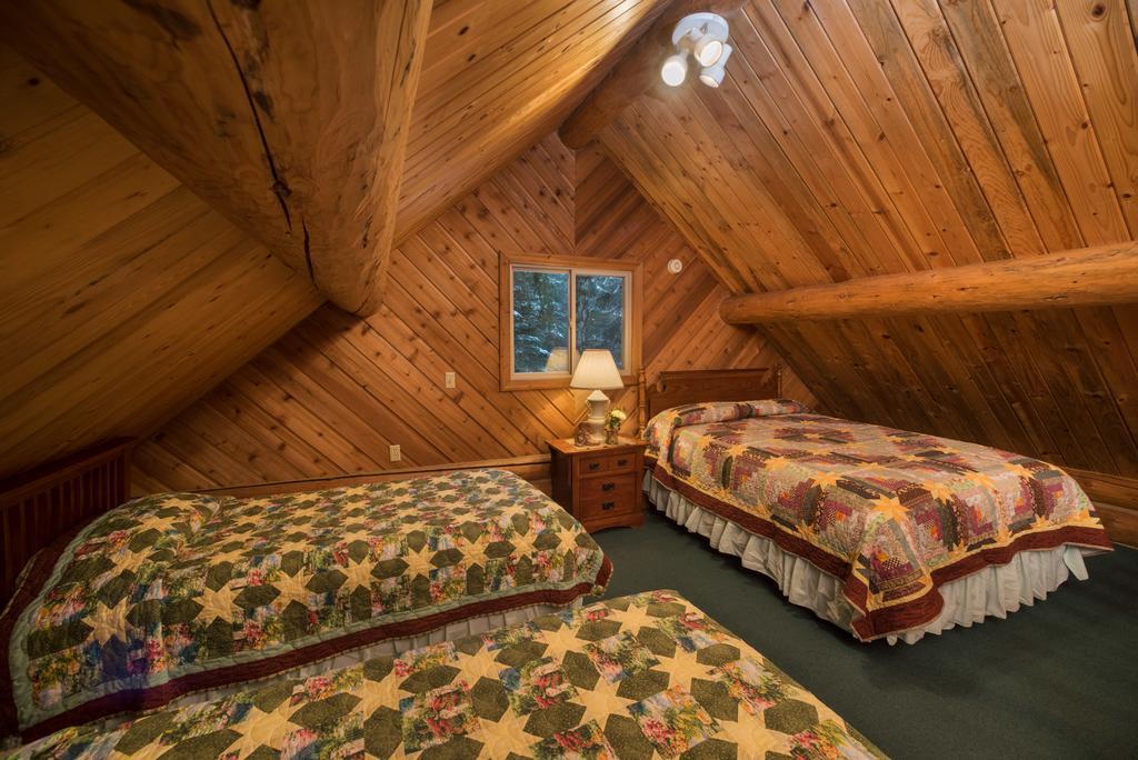 Western Pleasure Guest Ranch Sandpoint Exterior foto